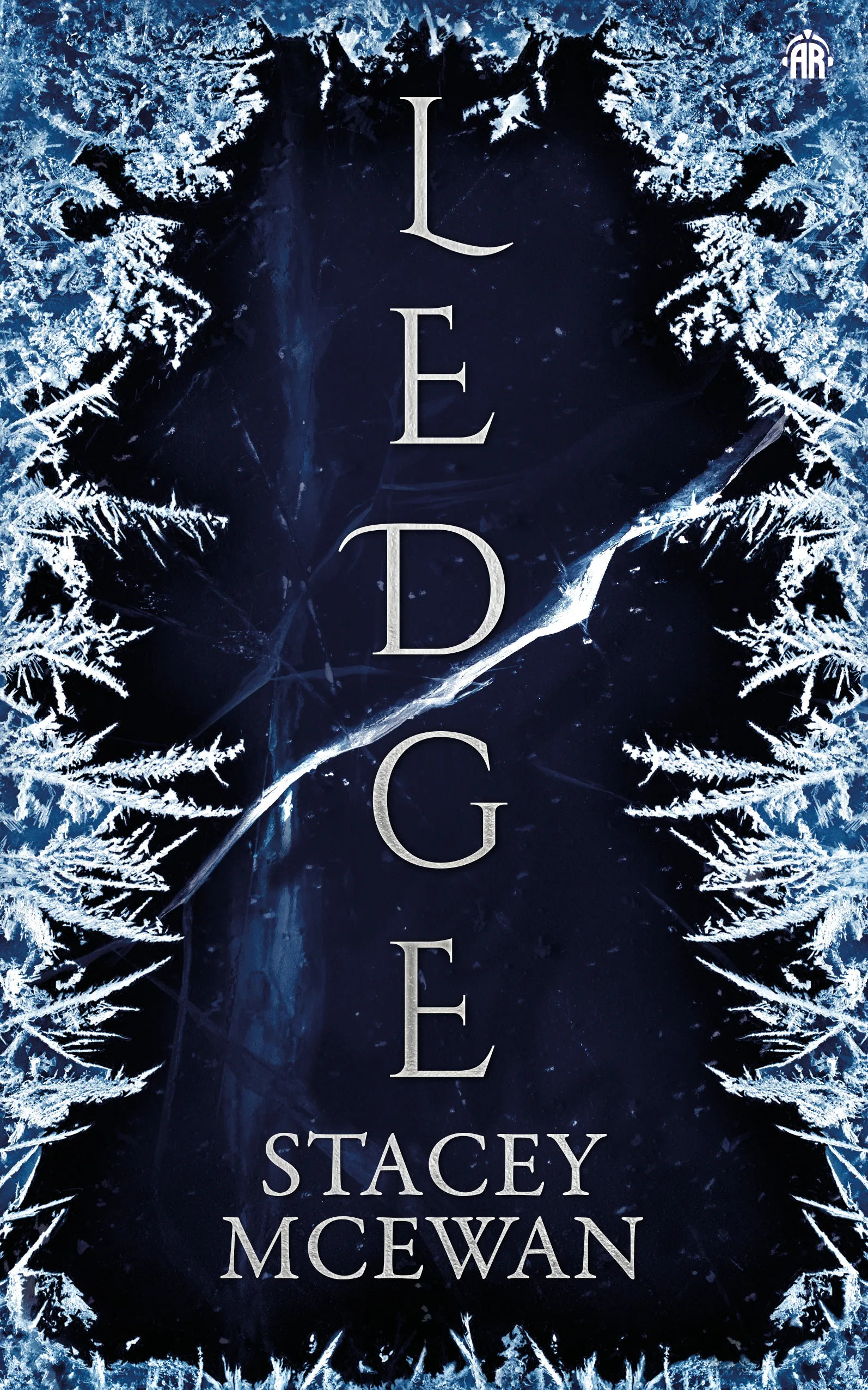 Portada de Ledge, de Stacey McEwan